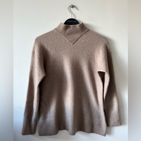 Everlane Wool-Yak Blended Pullover Sweater - Picture 2 of 15